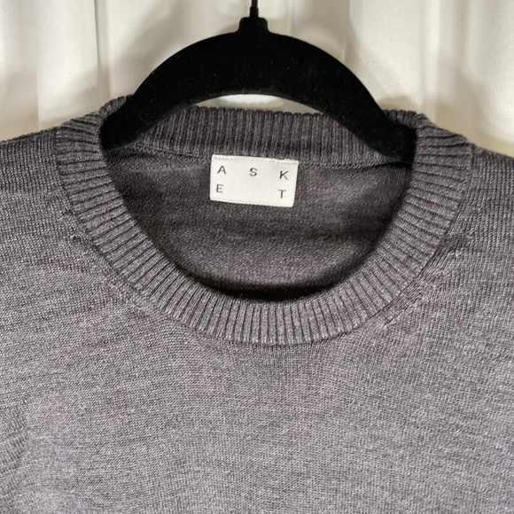 Asket The Merino Wool Crewneck Pullover Sweater Mens Size Small Gray Winter - Picture 2 of 9